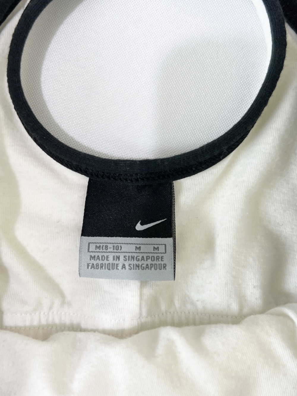 Nike Women’s Jacket & Tank Top Set – Black & White Size M - Picture 6 of 11